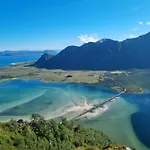 Hus I Naturskjonne Omgivelser *