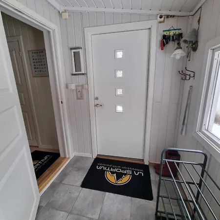 Hus I Naturskjonne Omgivelser 펜션 *